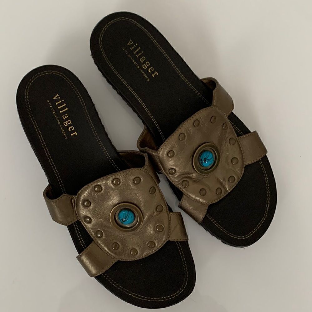 Villager Women’s Leather Upper Slip On Sandals Size 6,5